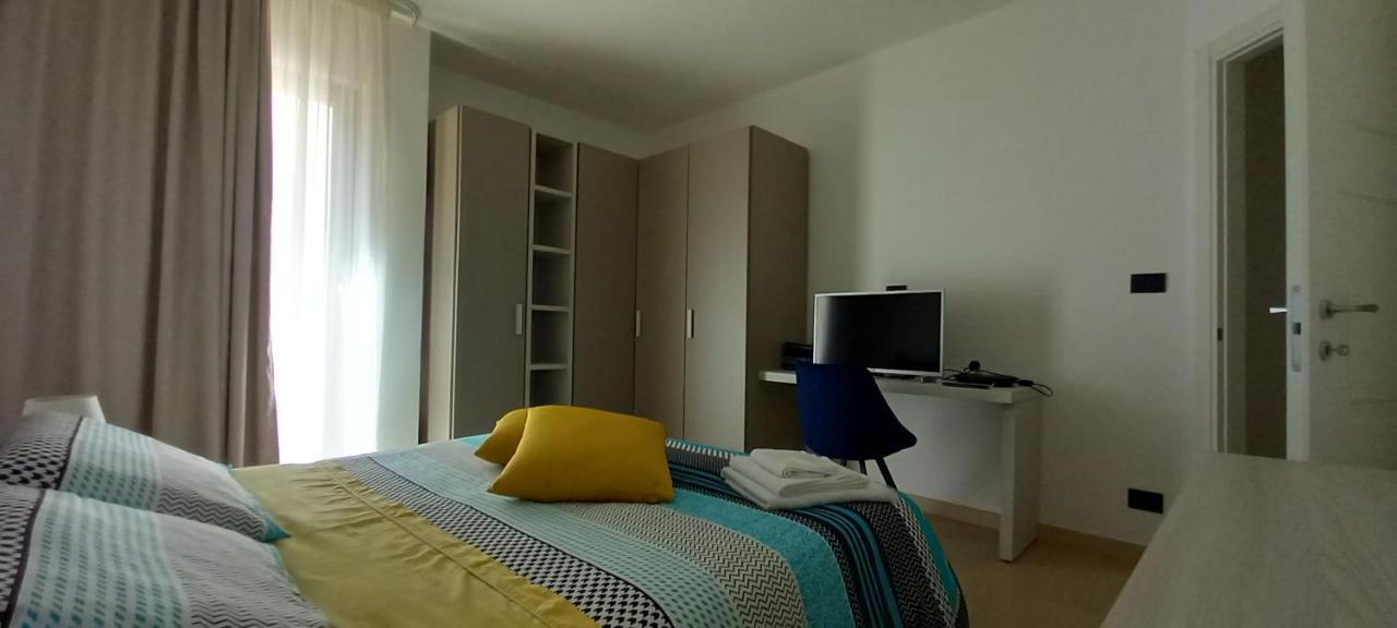 Kalimera Guest House Giardini Naxos Ngoại thất bức ảnh